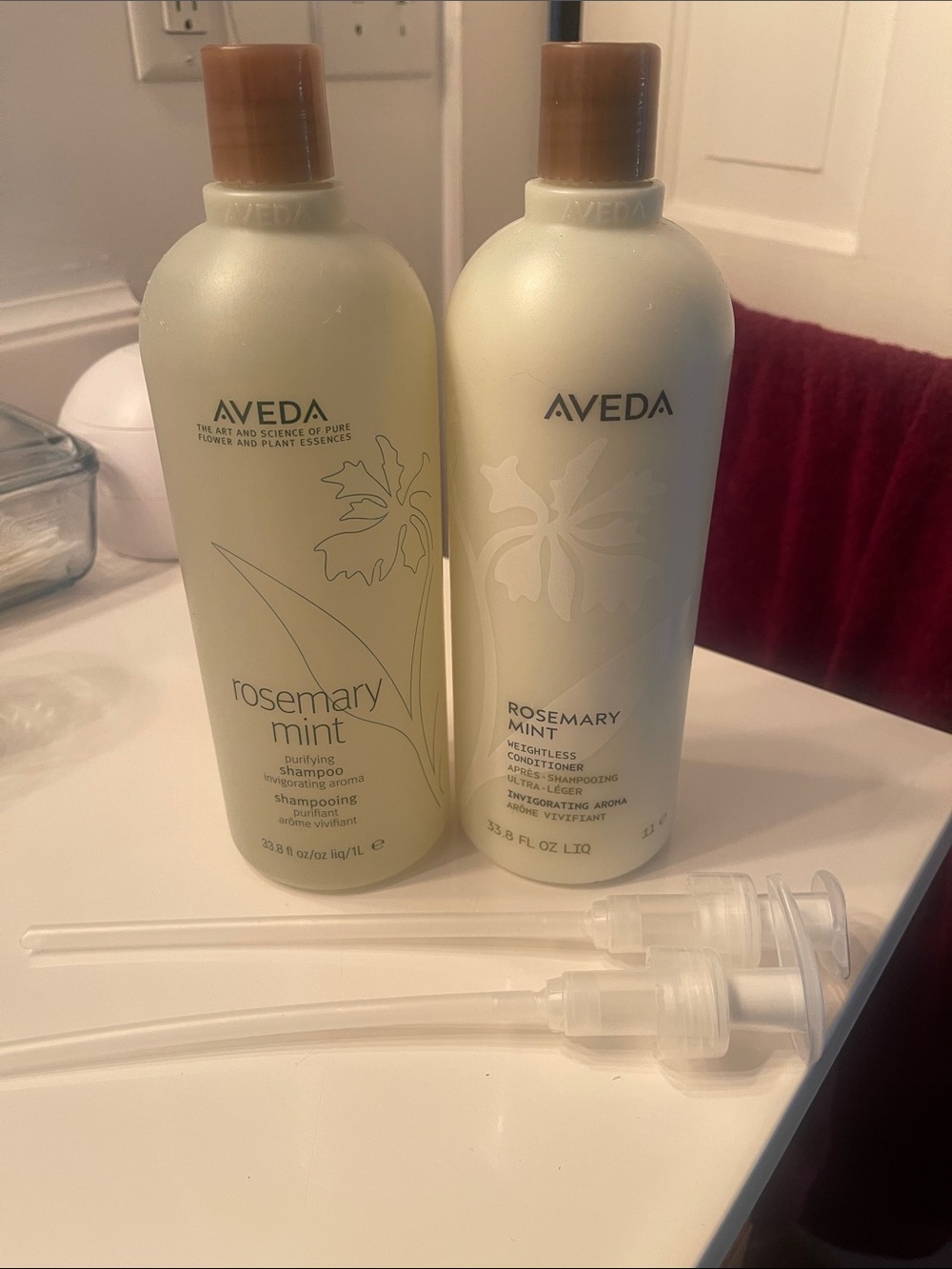 AVEDA Rosemary Mint Shampoo & Conditioner - Cream and Brown